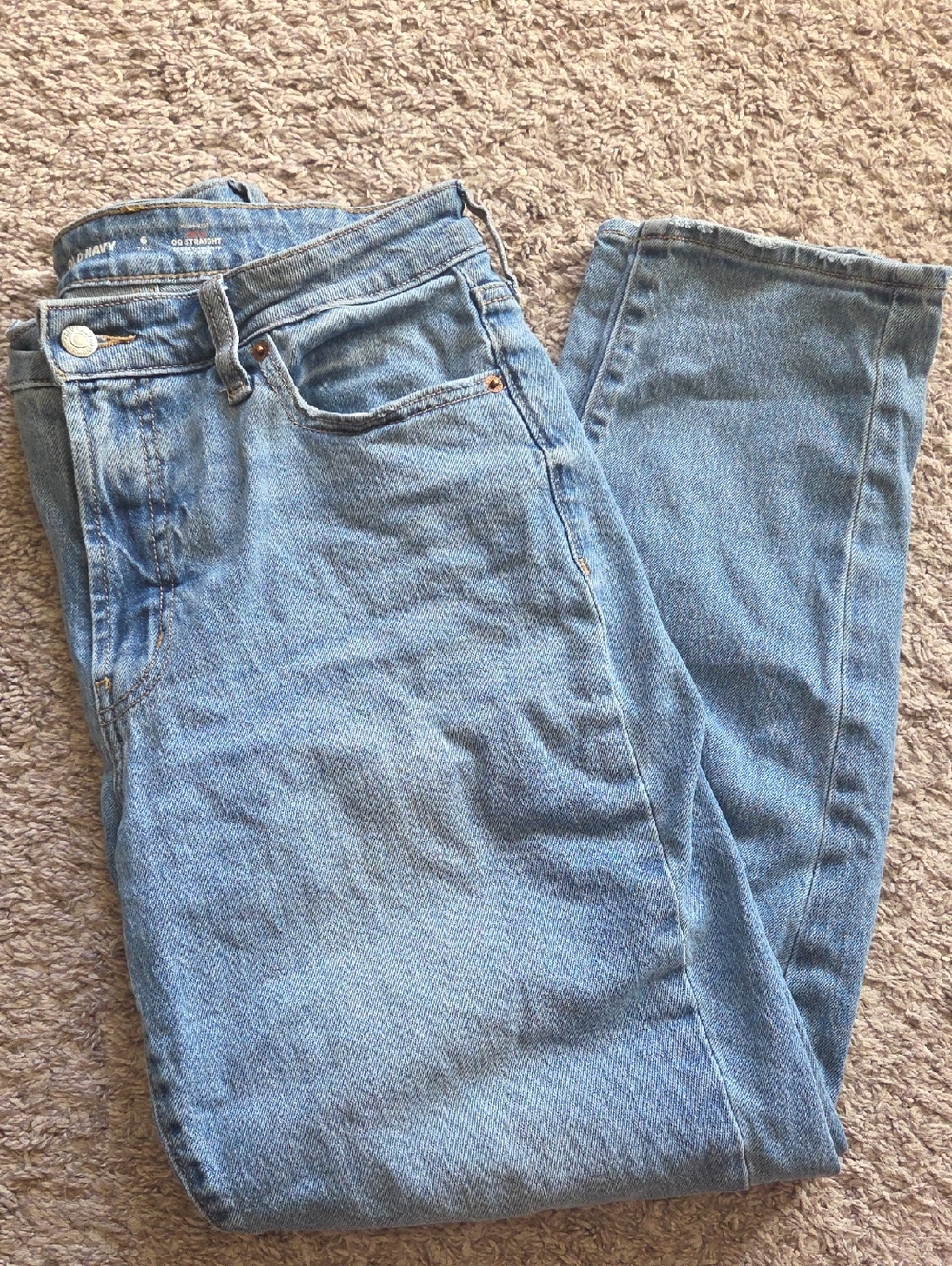 6 TALL CURVY Straight Leg Old Navy OG Straight High-Rise Jeans
